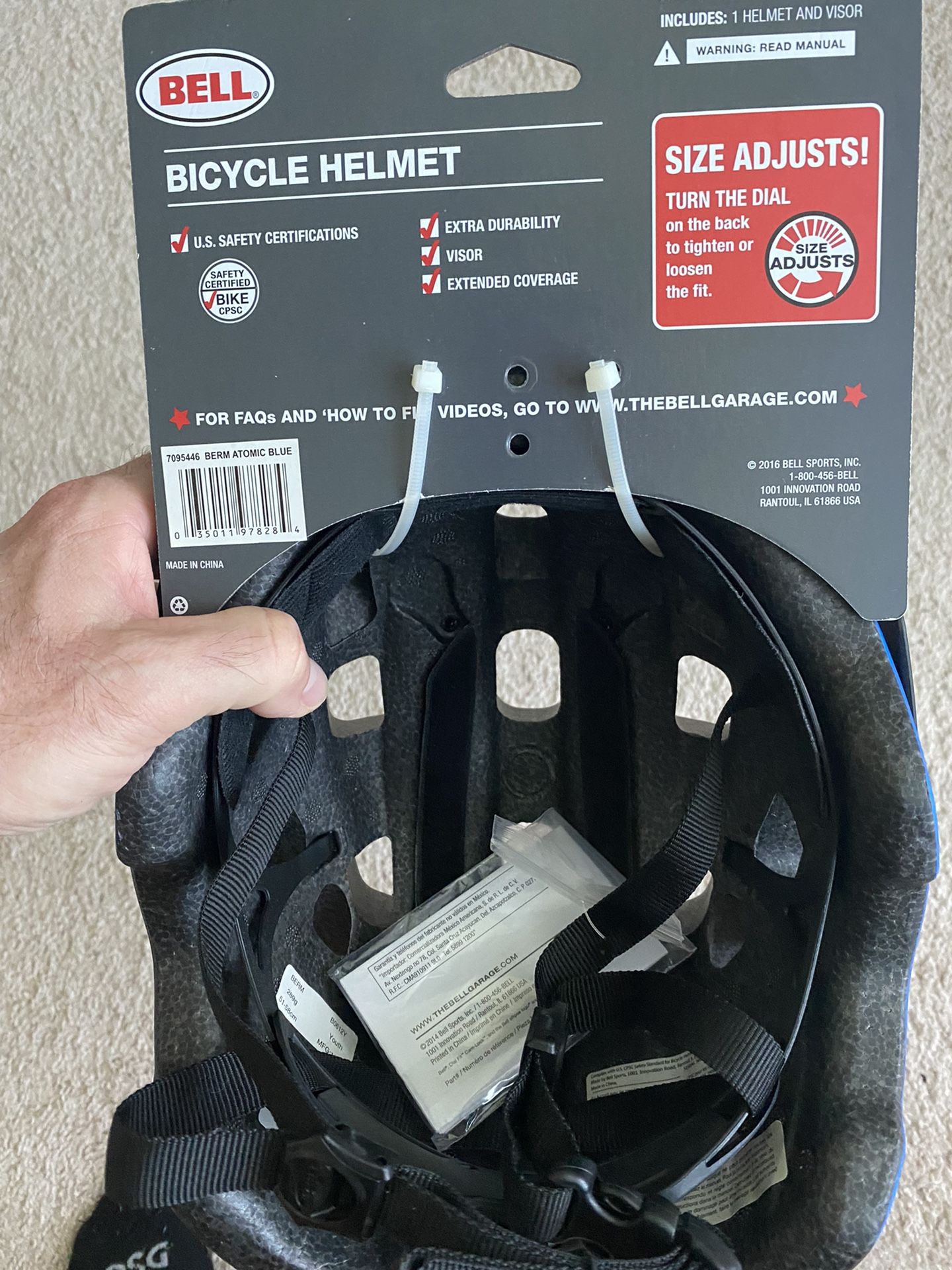 Bell Bike Helmet - Youth / Kids - Brand New