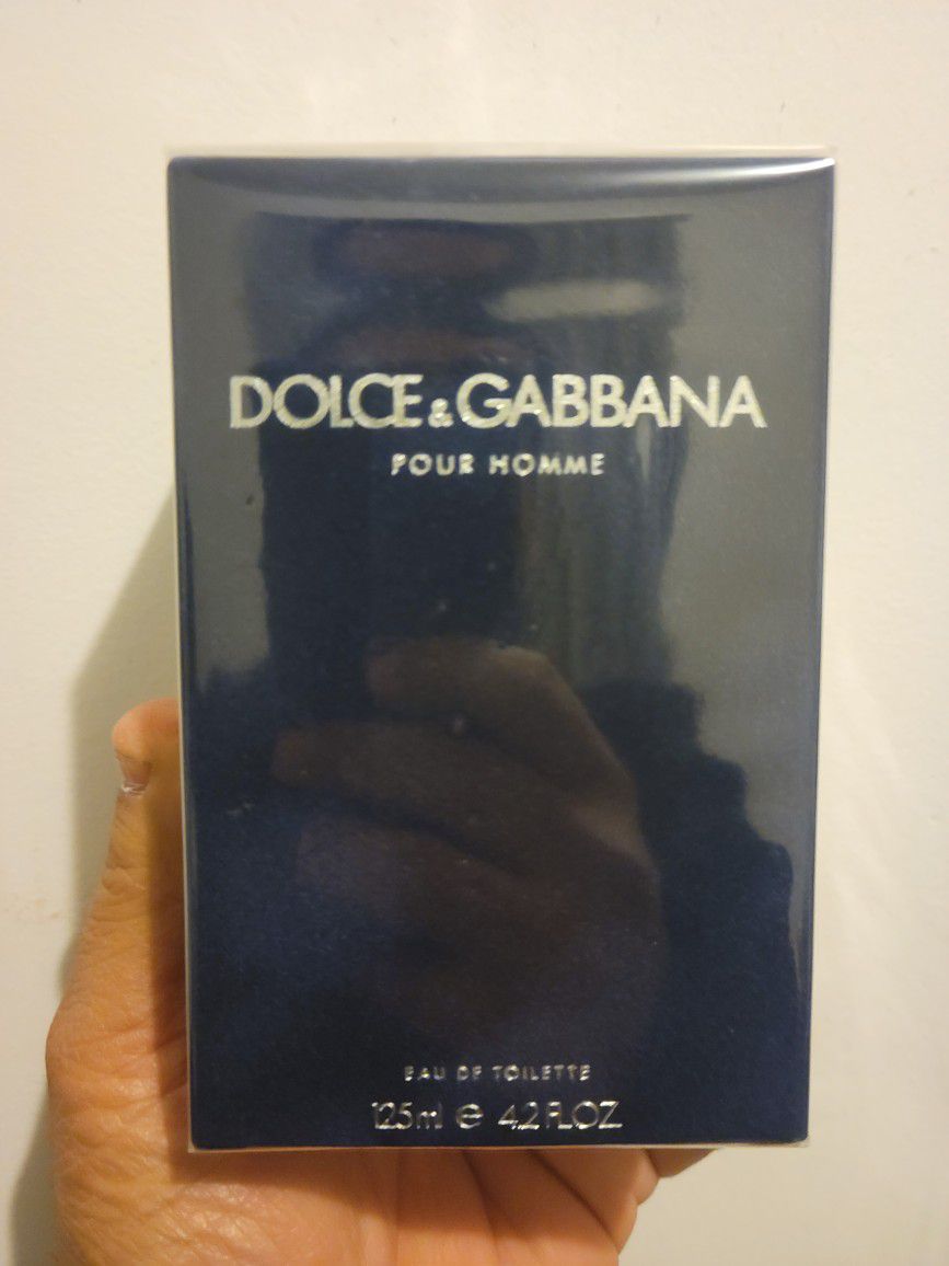 brand new men's dolce and gabbana cologne 4.2 FL oz 