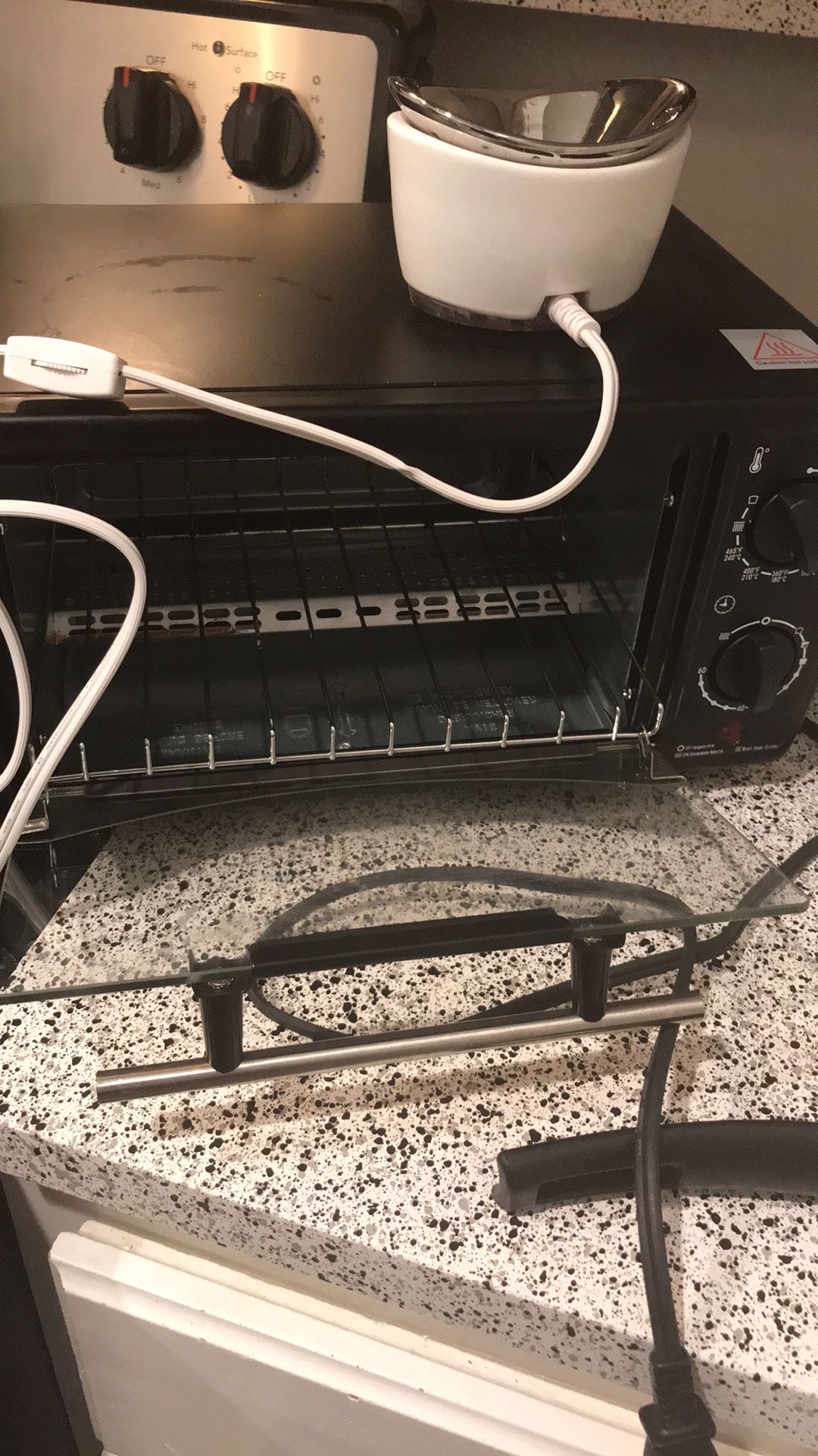 Toaster Oven And Candle Wax Warmer