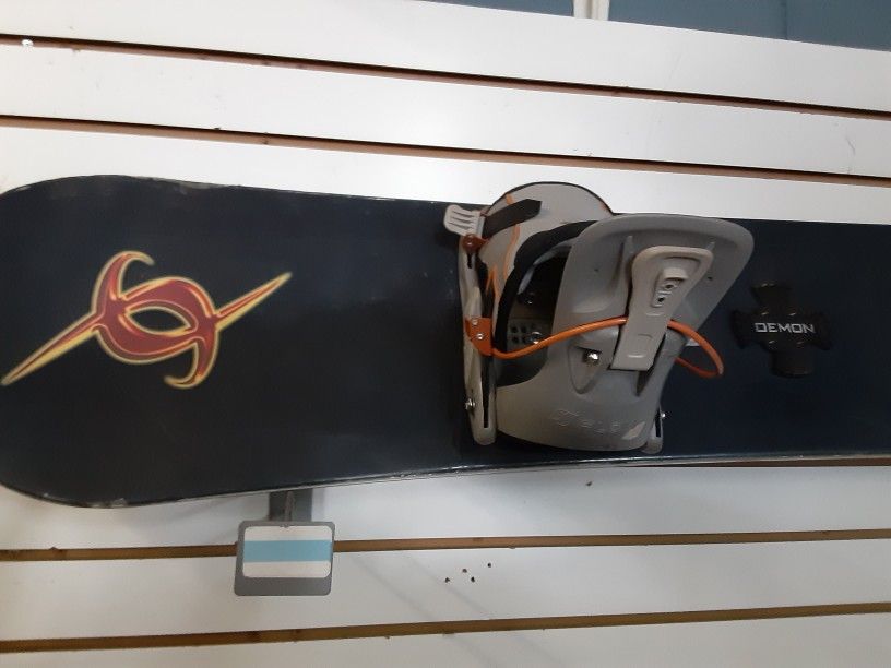 DEMON SNOWBOARD AWESOME BINDINGS GRAPHICIS CARRY BAG FIRST $50 Takes It Home