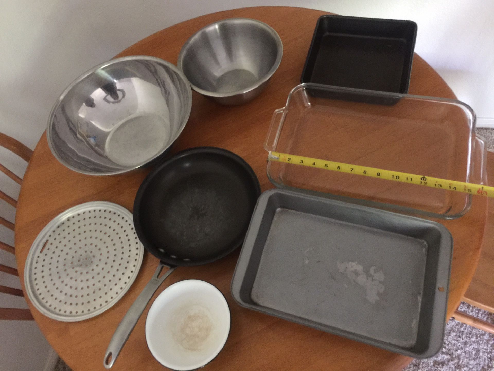 Popcorn Popper/Bakeware/Calphalon 9” Pan/Glassware set