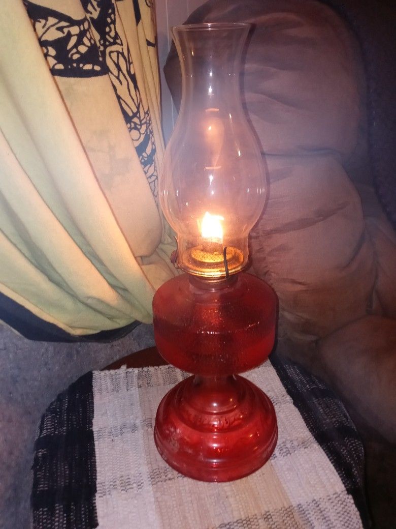 Antique-Eagle- Hand Blown- Vintage-Kerosene Lamp