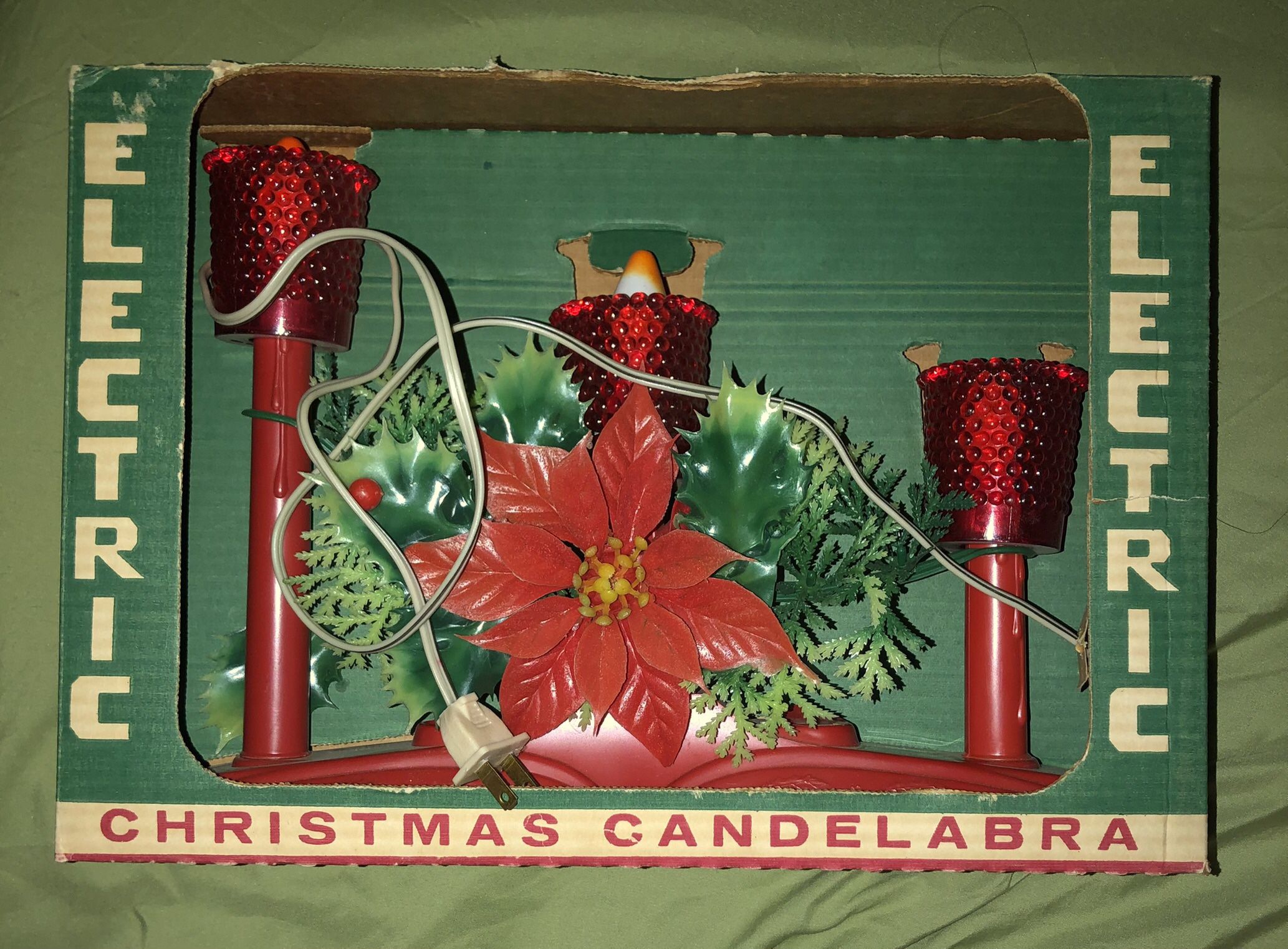 3 Vintage Christmas Red Candelabra In Box Beacon Electric #3720