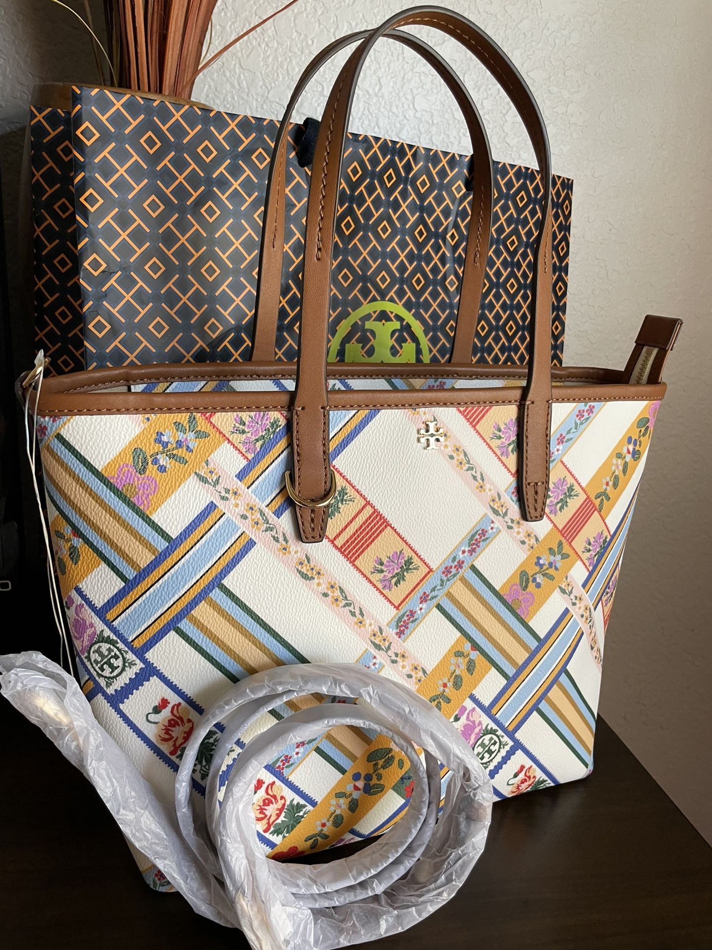 Authentic Tory Burch Handbag