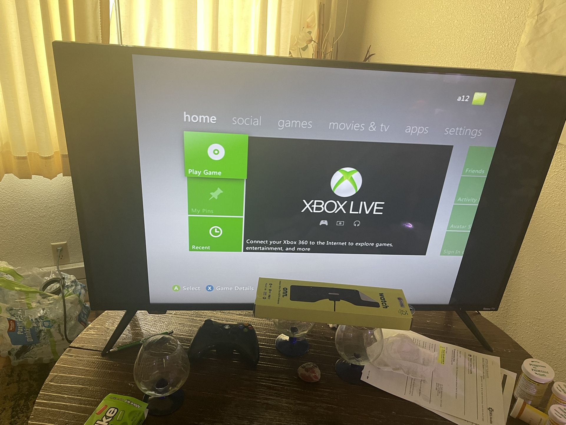 A Roko TV smart TV