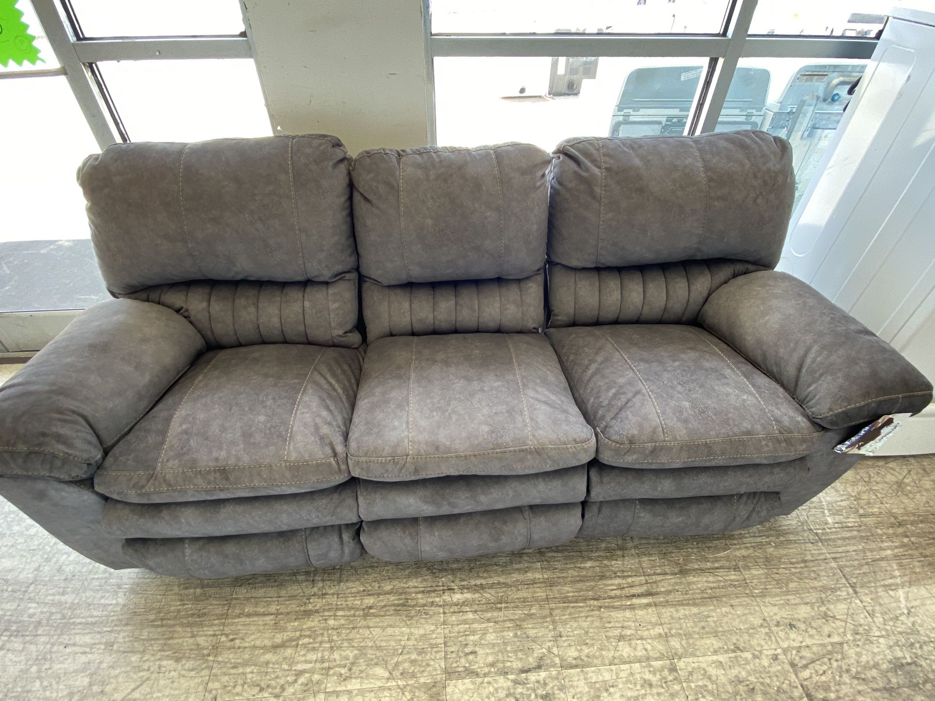 Comfortable Reclining Sofa