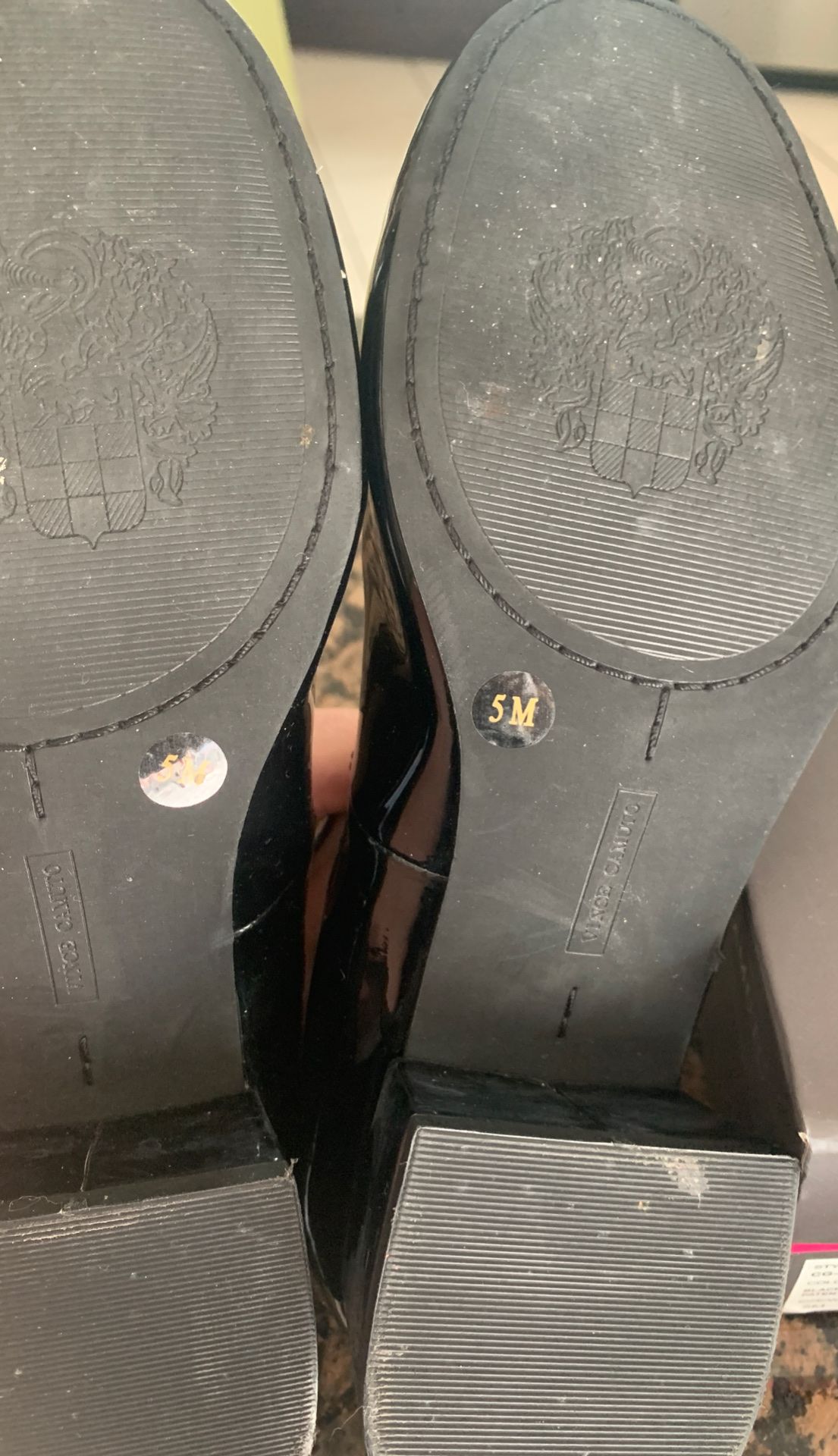 Child’s size 5 Vince Camuto Show