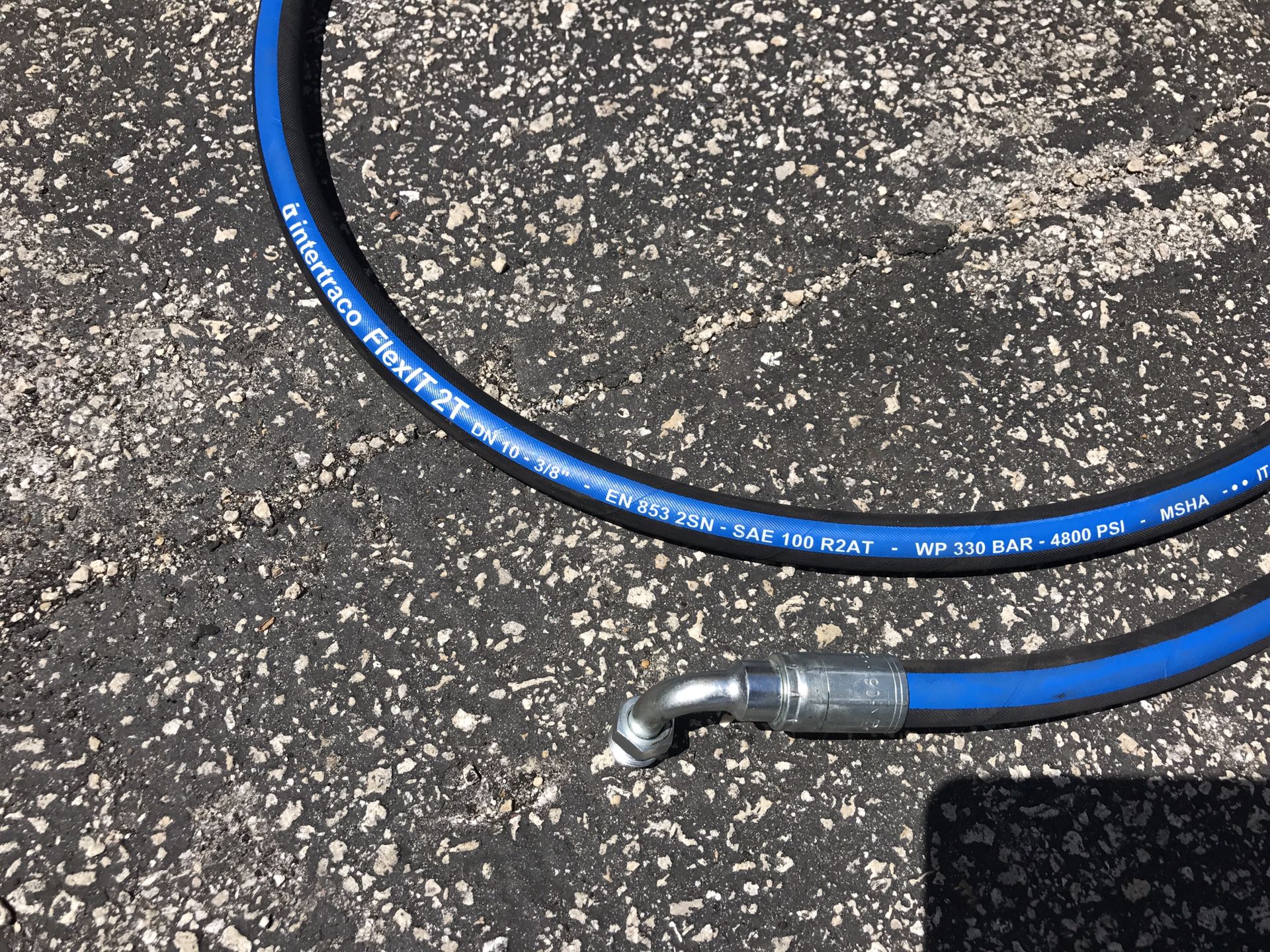 Forklift leaking ? Need new hoses Mobile or parts