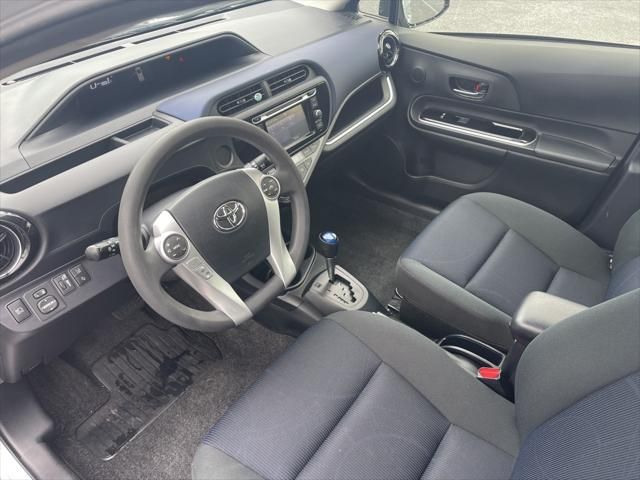2017 Toyota Prius c