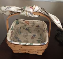 Longaberger Basket Combo With Wooden Bunny Thumbnail