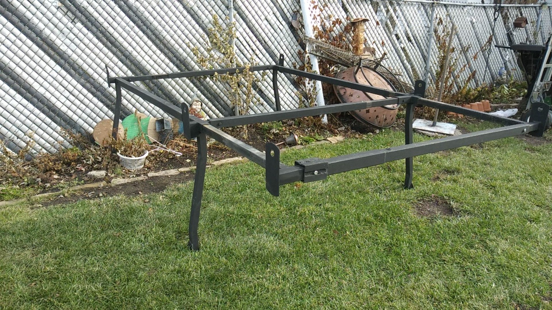 Truck bed ladder rack