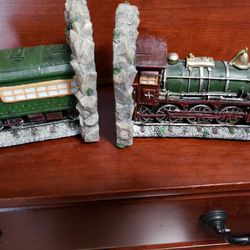 Model of Antique Train Bookends  Thumbnail