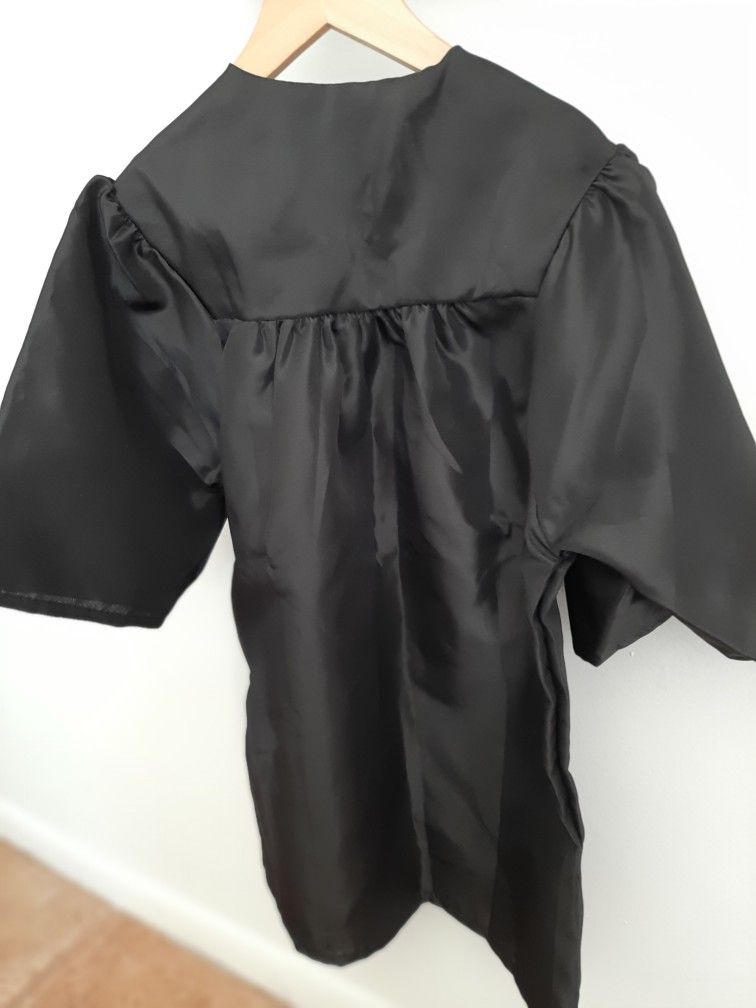 Graduation Cap and Gown, X-Small