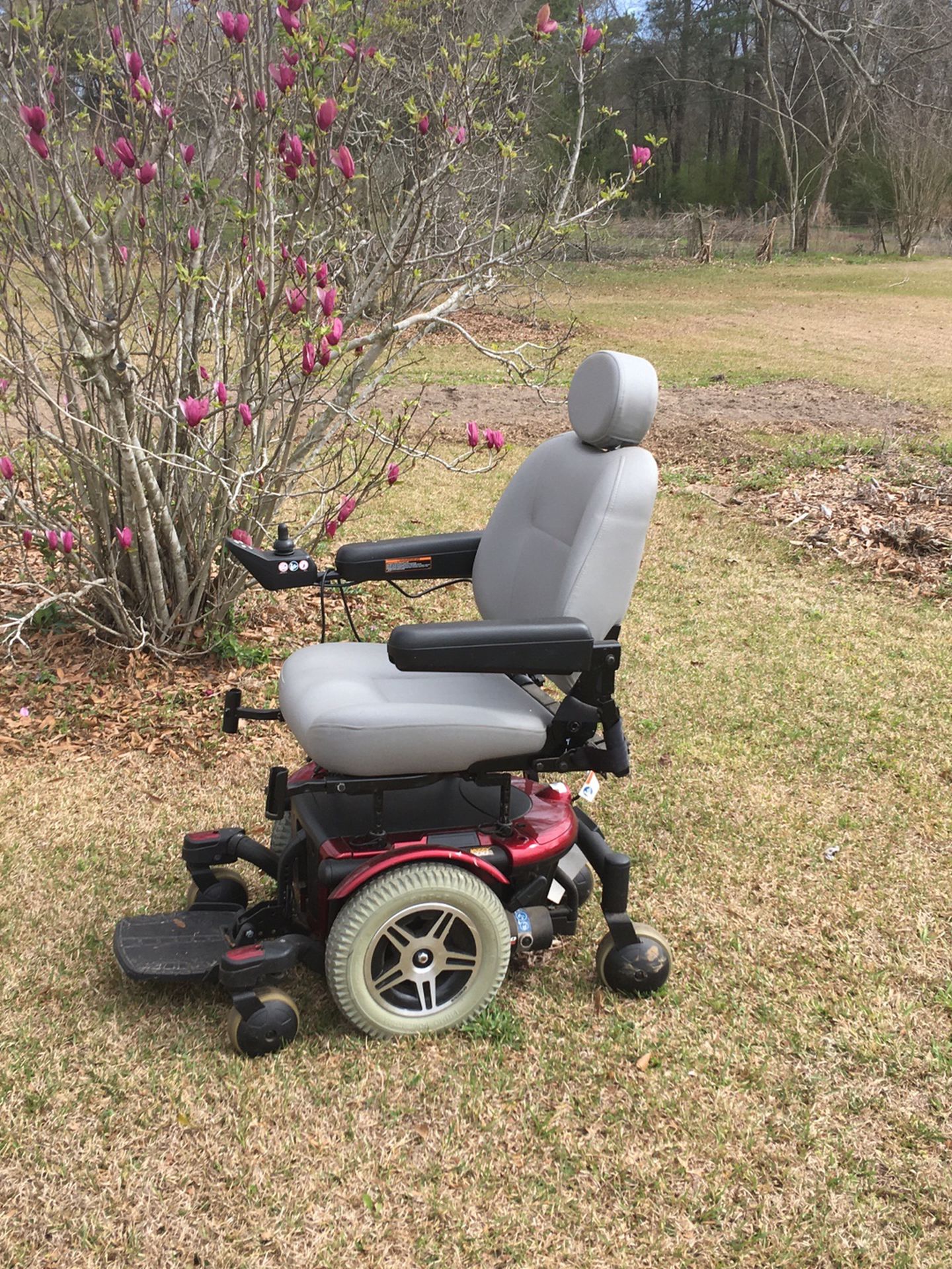 Jazzy 600 Motorized Wheelchair