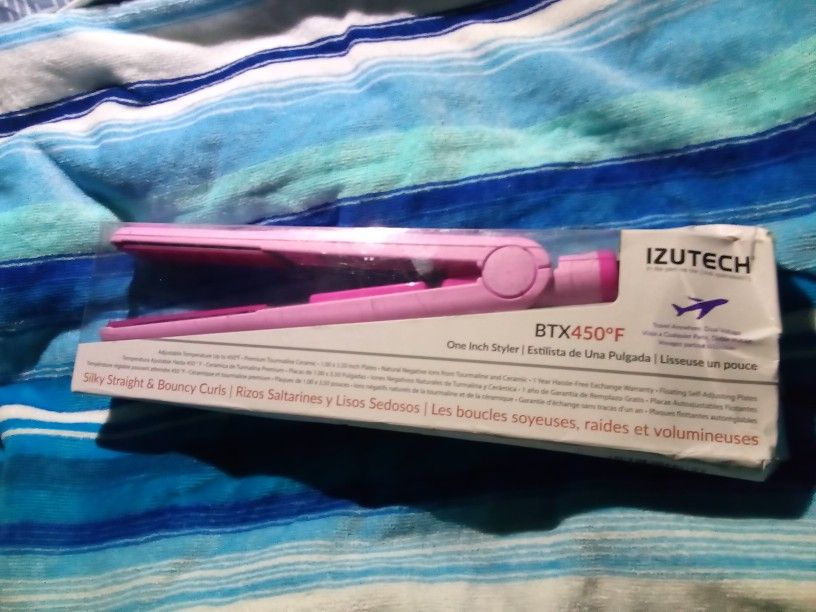 IZUTECH Hair Straightener