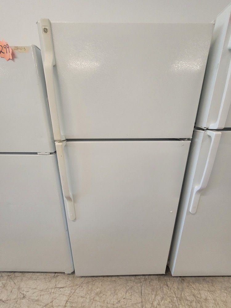 ge Top Freezer Refrigerator Used Good Condition With 90day's Warranty 