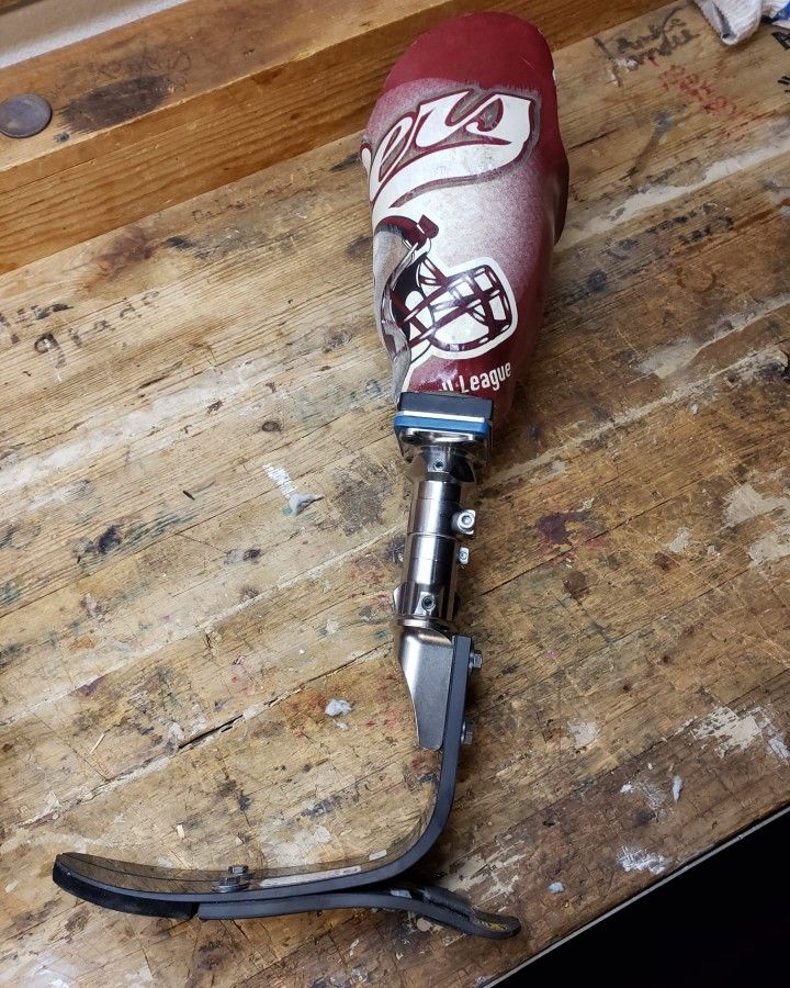 Rare Timed Prosthetic Leg Excellent Condition With Mint Variflex Foot