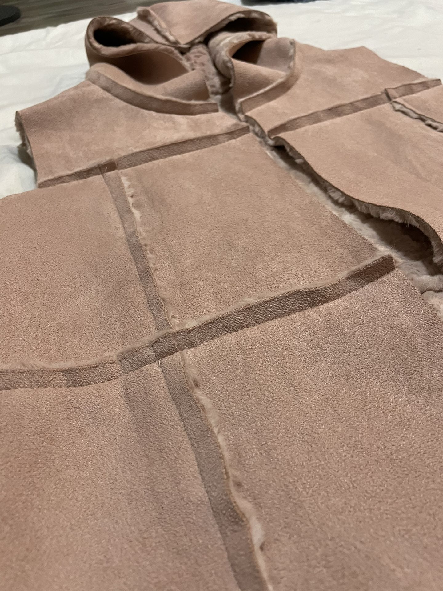 Girls 11/11 Pink Blush Suede Sherpa Fur Vest