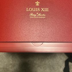 Louis XIII BOX WITH BOOK Thumbnail