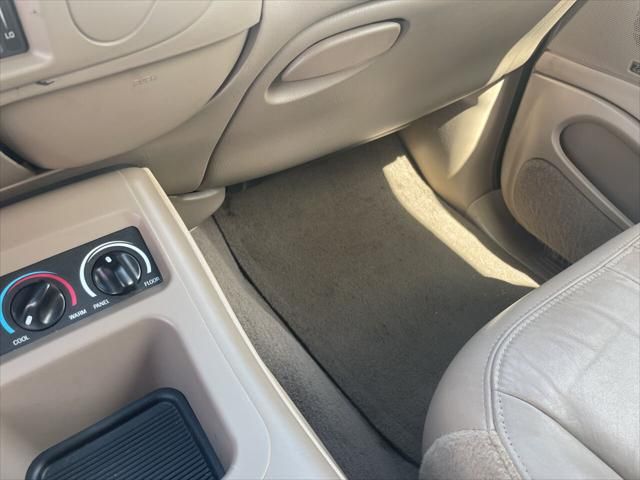 2001 Ford Expedition
