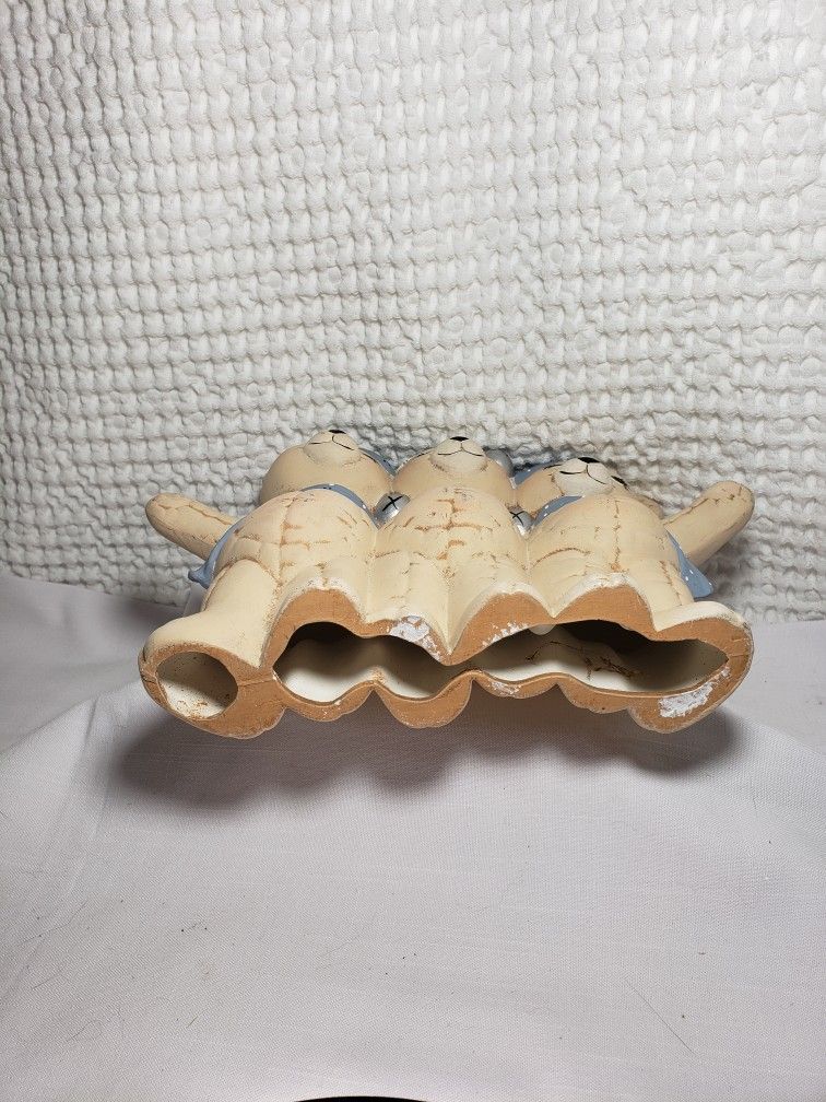Ceramic Teddy bear trio . Good condition and smoke free home. Measures 8 3/4" T X 9 3/4" L