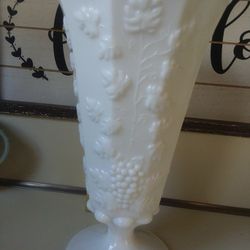 Vintage Westmoreland Milk Glass Vase Thumbnail