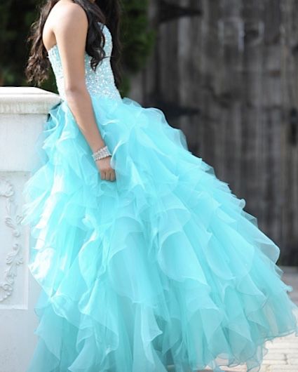 Beautiful Teal/aqua Ball Gown For S16 Or Quinceanera