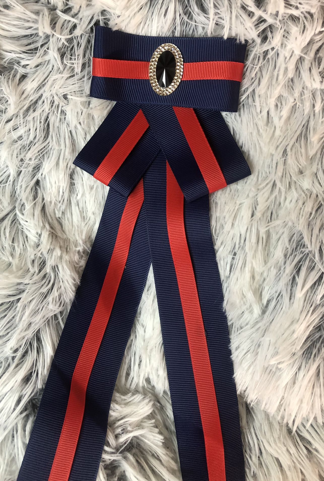 Women Tie Brooch