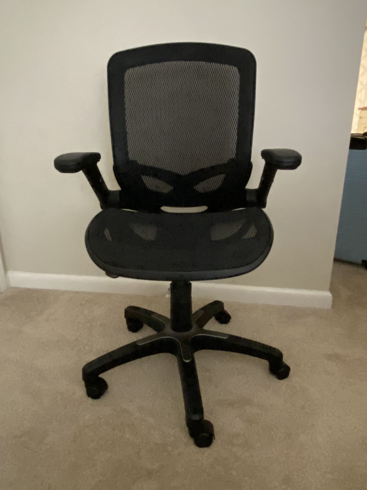Office Chair (Black With Wheels)