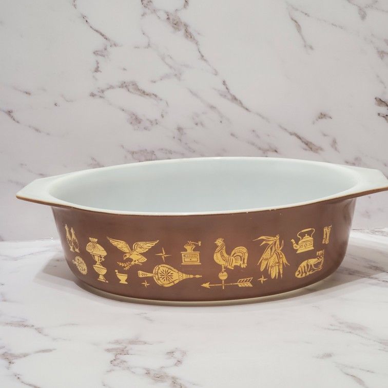 Vintage Pyrex Early American Casserole Dish