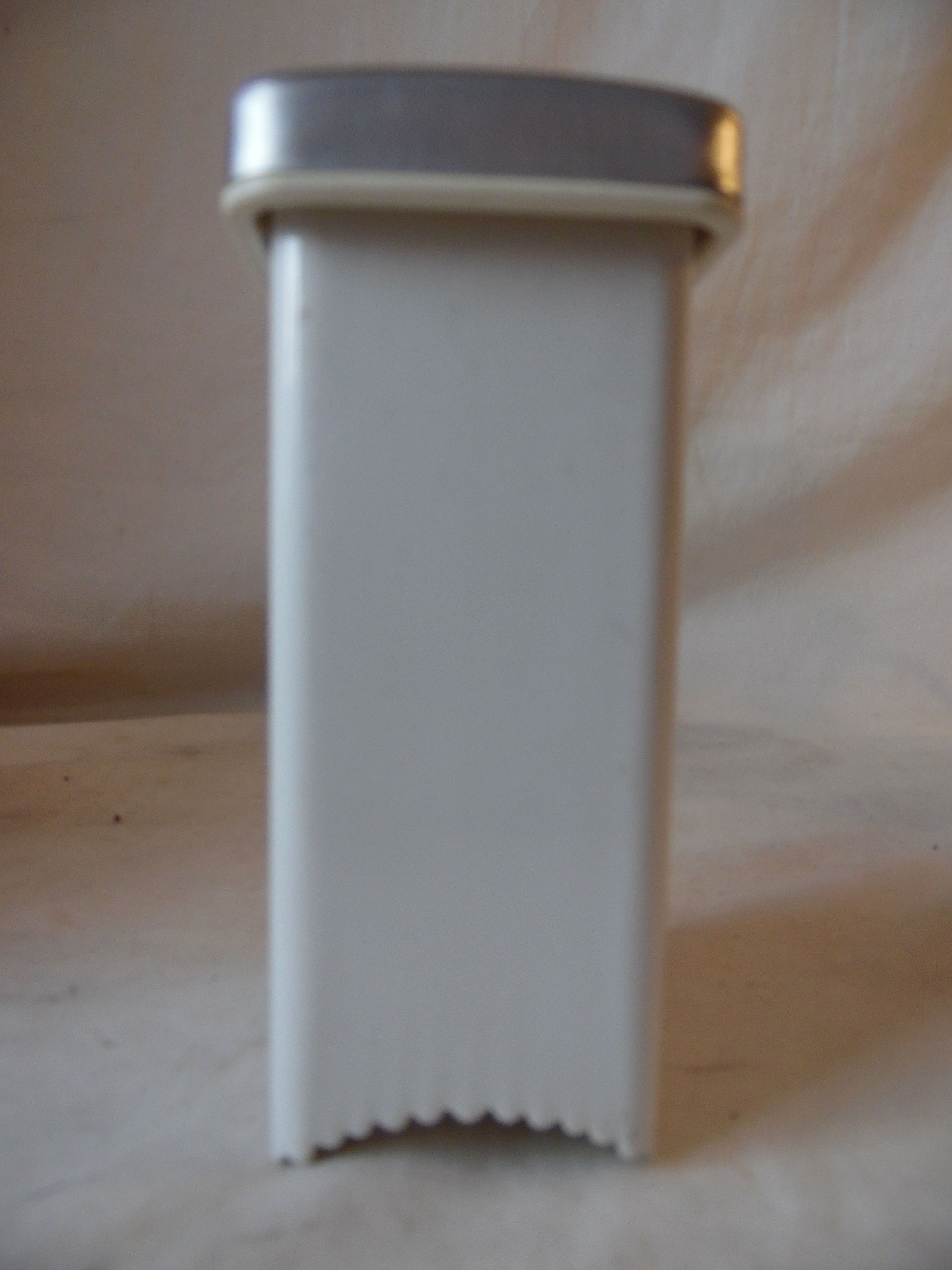 Cuisinart HFP-300 Prep Express Electric Hand held Food Processor 220 Watt 120V