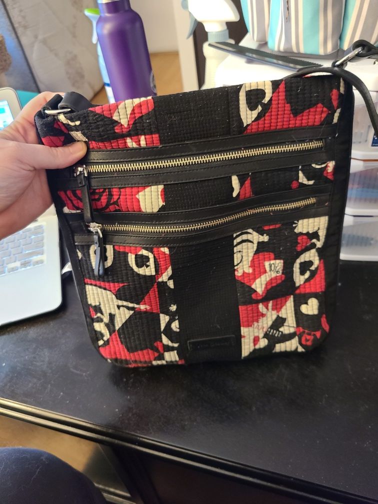 Vera Bradley Disney Crossbody Alice in wonderland print