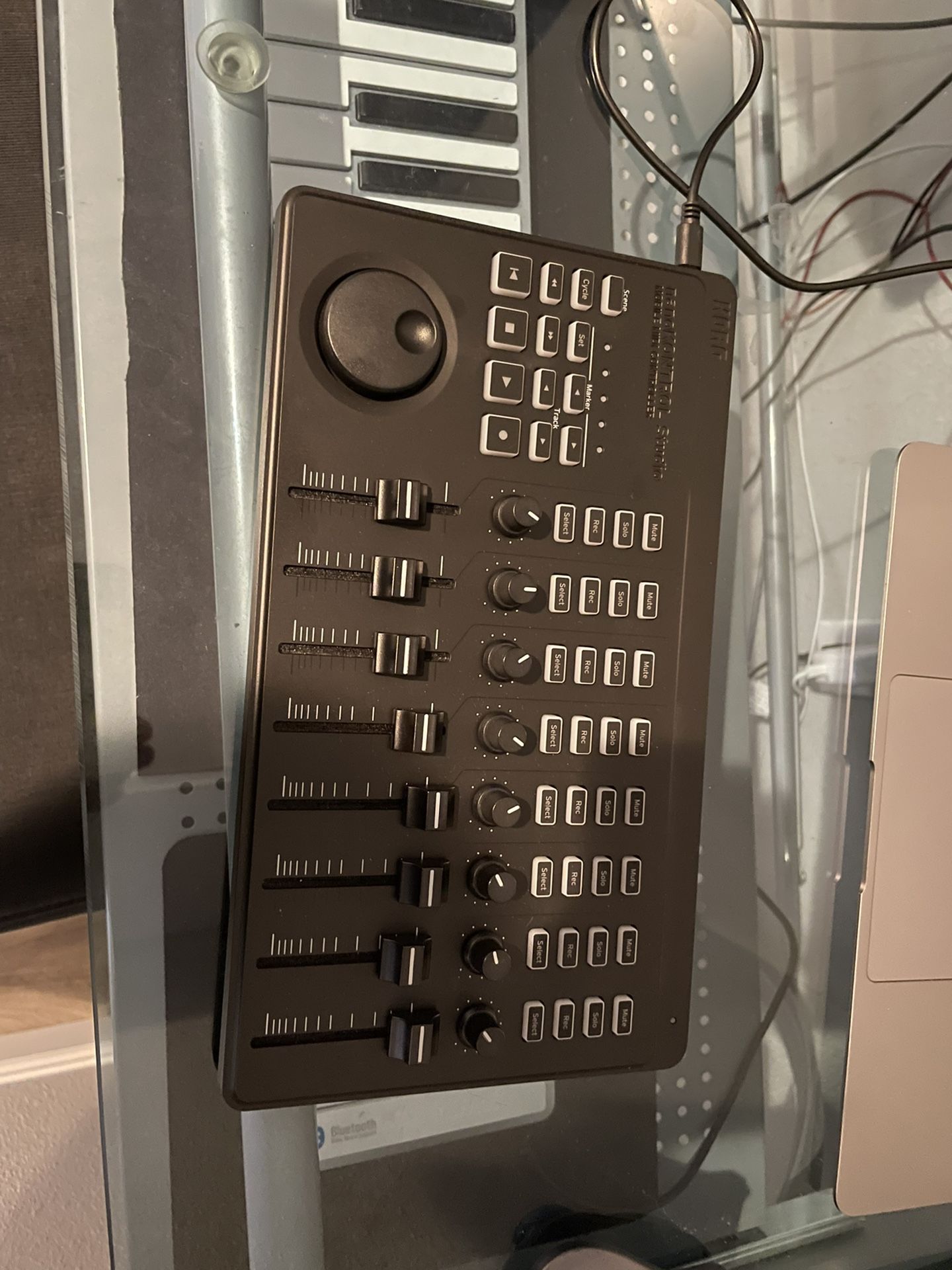 Korg nanoKONTROL Studio Wireless MIDI Controller Mixer