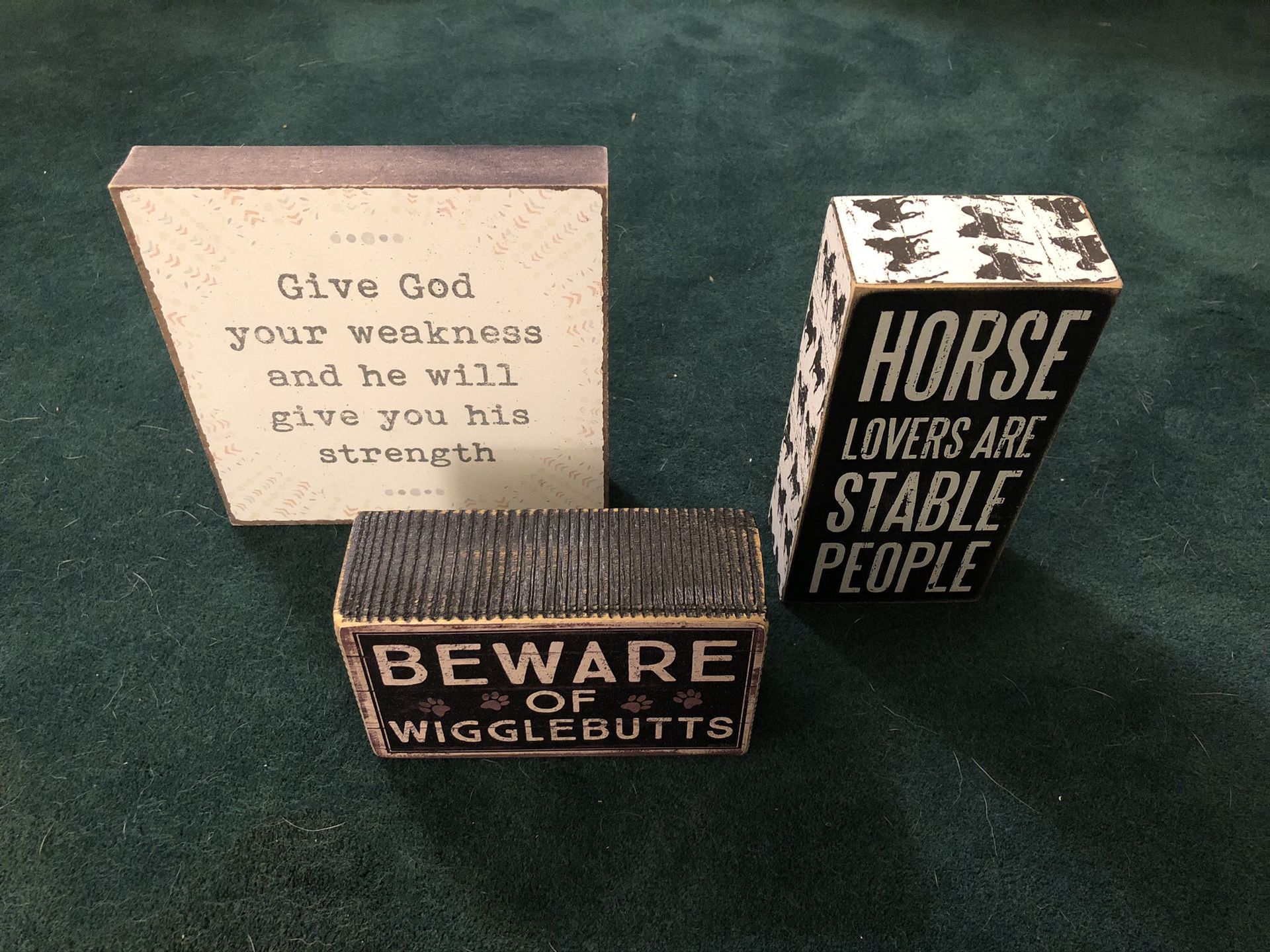 NEW Home Decor Horse Sign