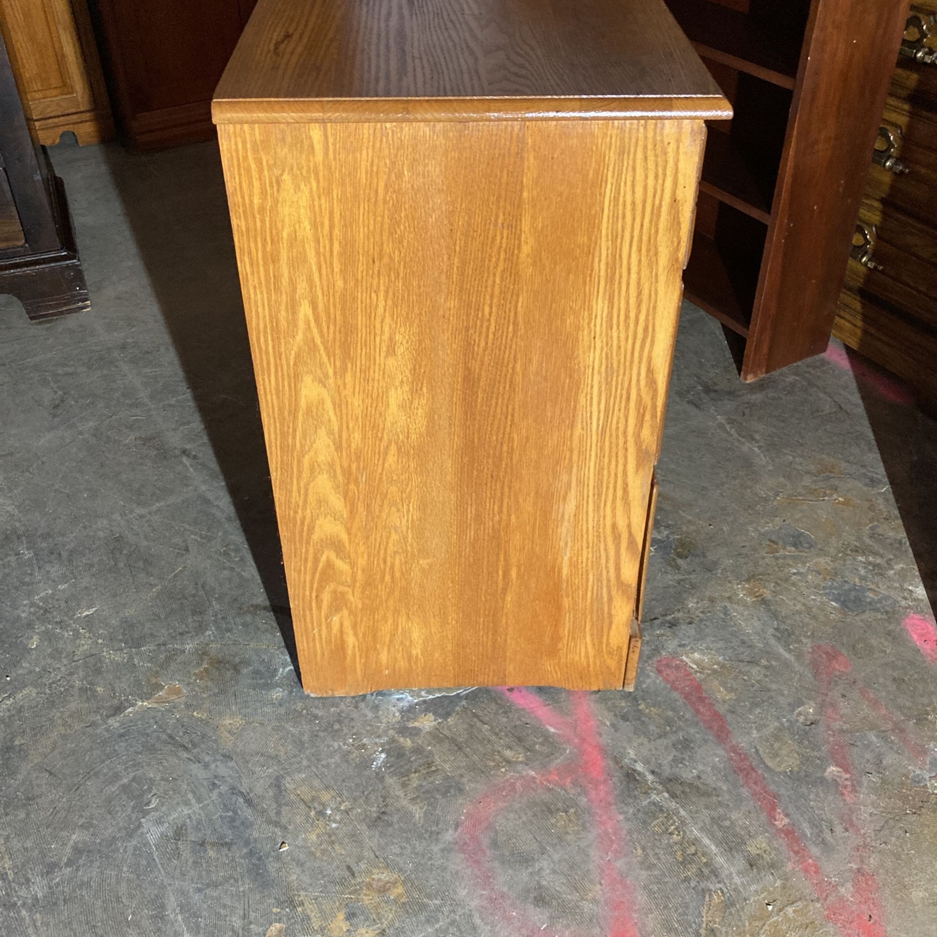 Oak 3 drawer dresser
