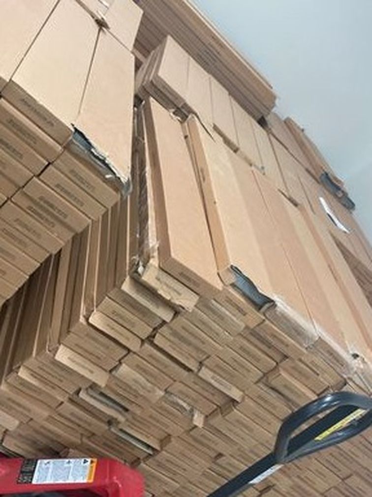 Luxury vinyl flooring (over 20,000 sq ft, $0.88 each sq ft) 9MVWN