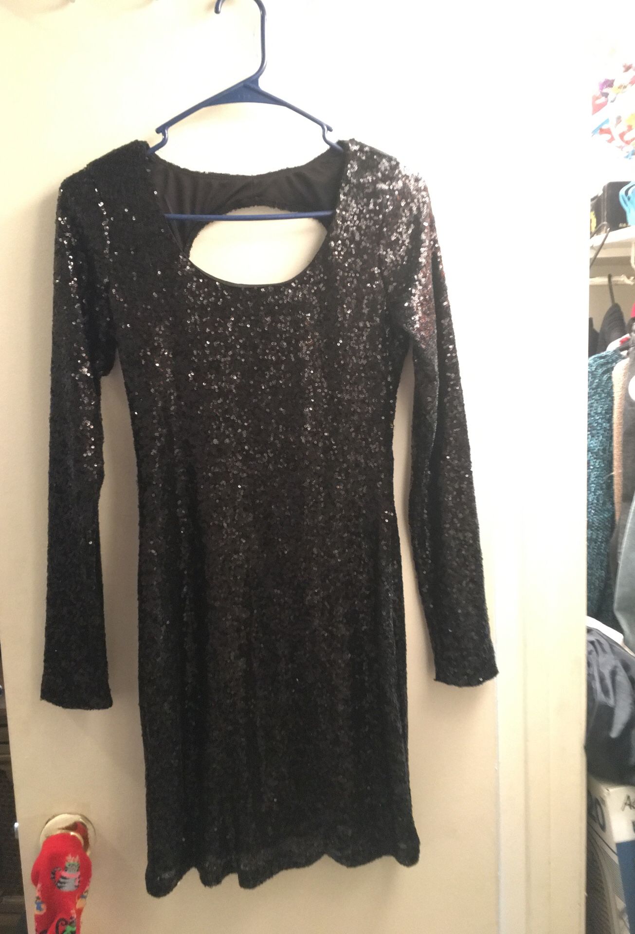 long sleeve sparkly sequin dress