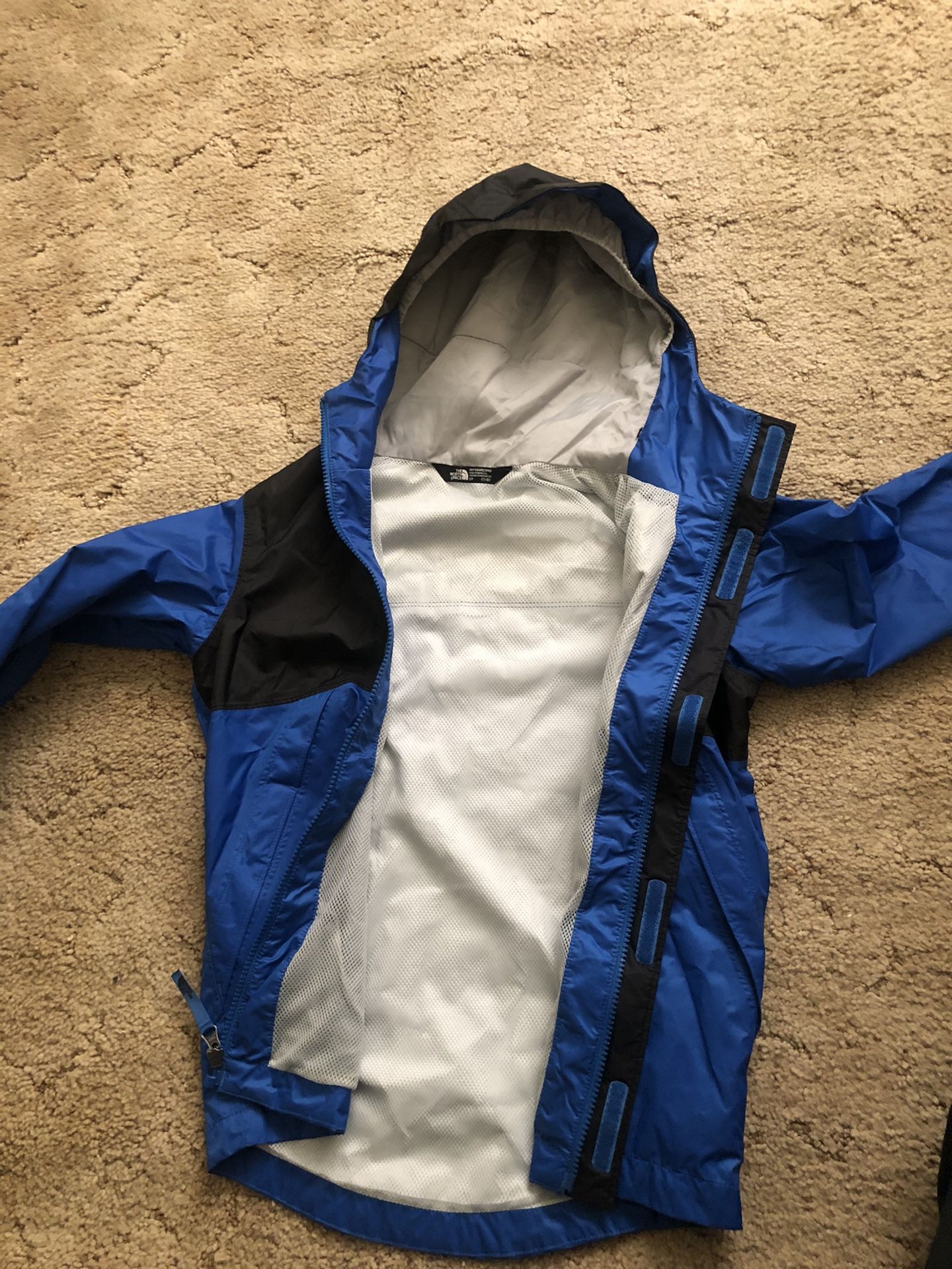 North Face Wind Breaker Rain Coat
