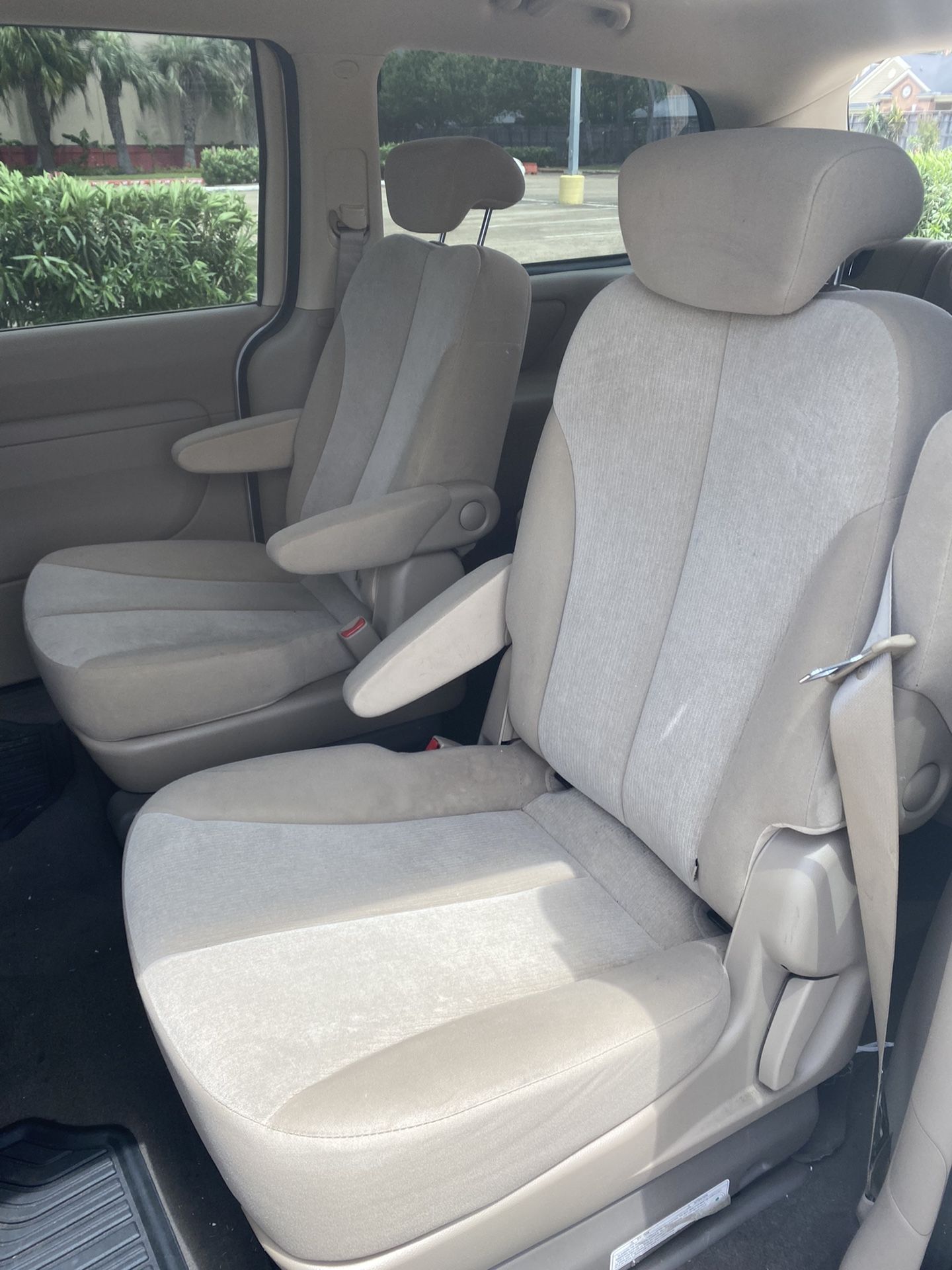 2010 KIA Sedona