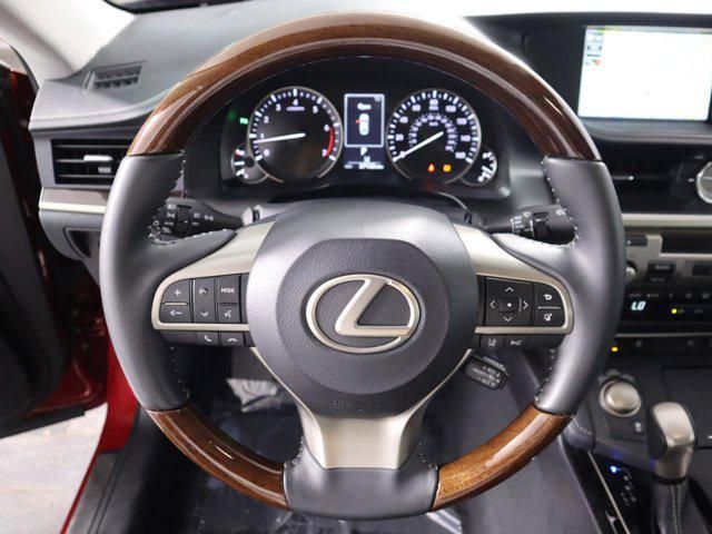 2018 Lexus ES