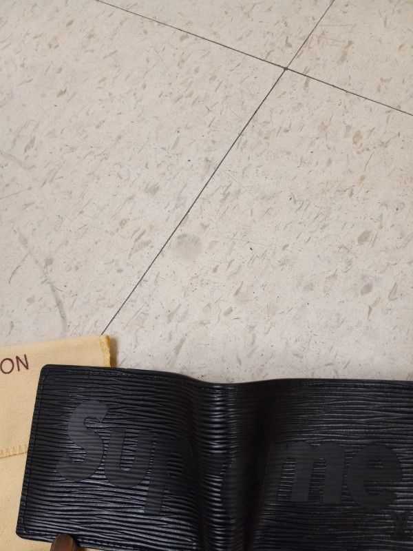 Supreme Wallet
