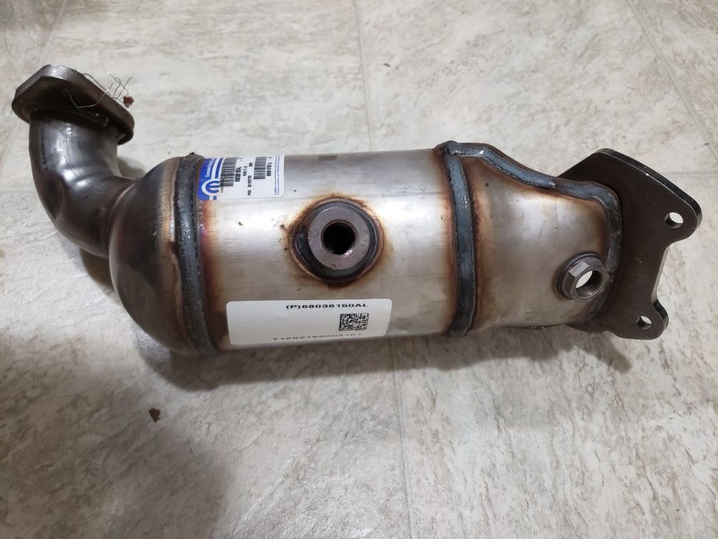 Catalitic converter, manifold.