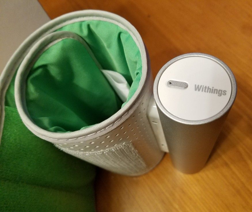 Lk New in BOX Withings BLOOD PRESSURE MONITOR CUFF Bluetooth!