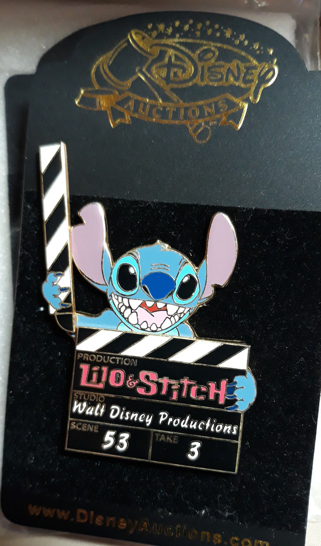 Disney Auctions Stitch Clapboard pin