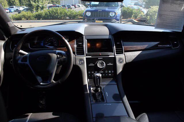 2017 Ford Taurus