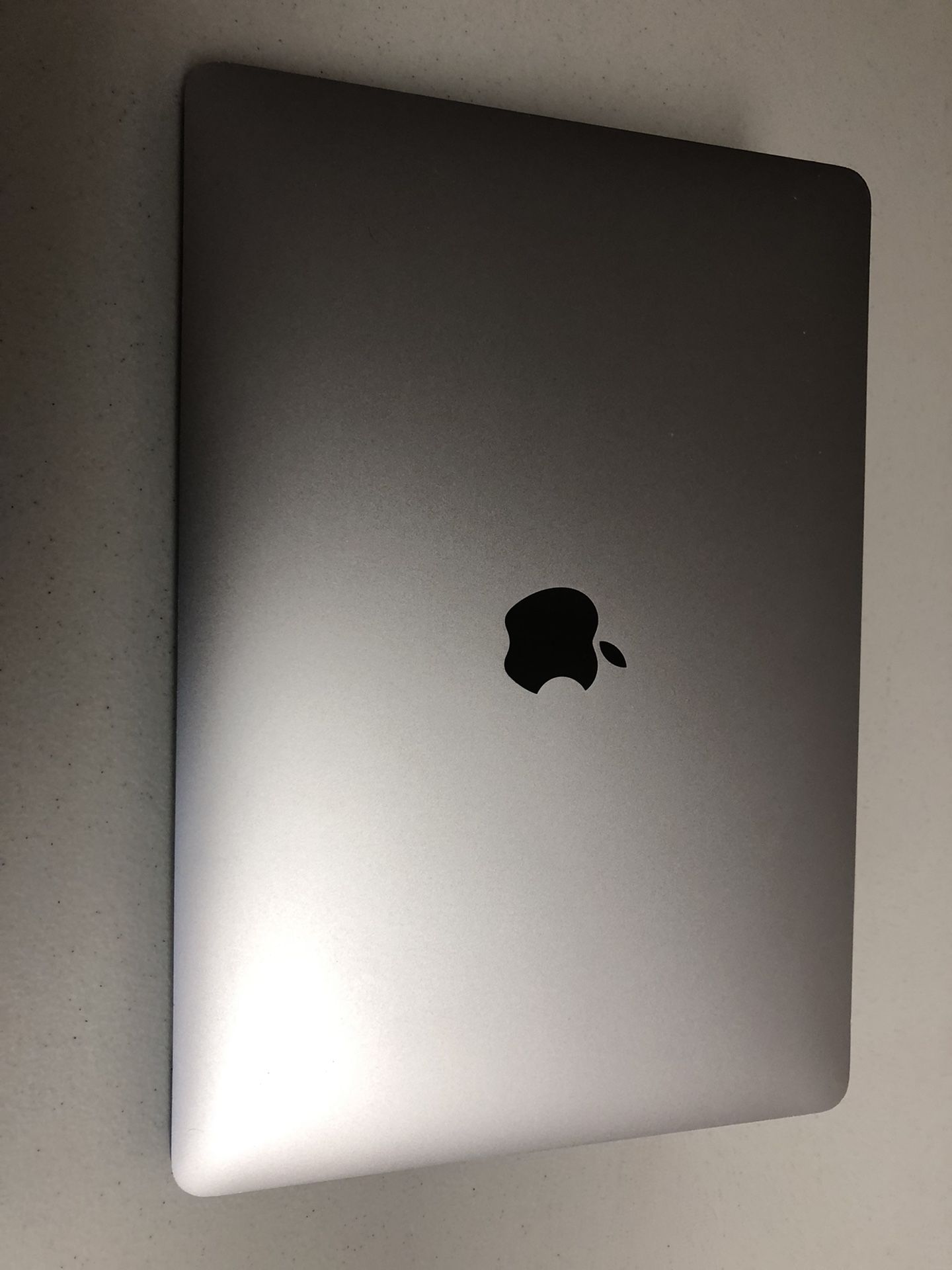 MacBook Pro 2019 With TouchBar 