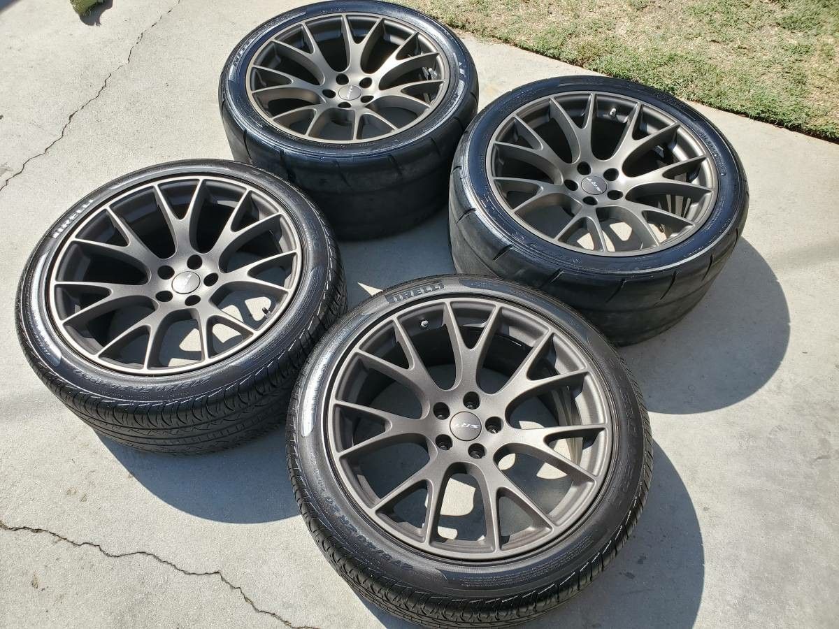 20 Hellcat OEM Factory Brass Monkey Wheels Pirelli Nitto NT05R 20x11