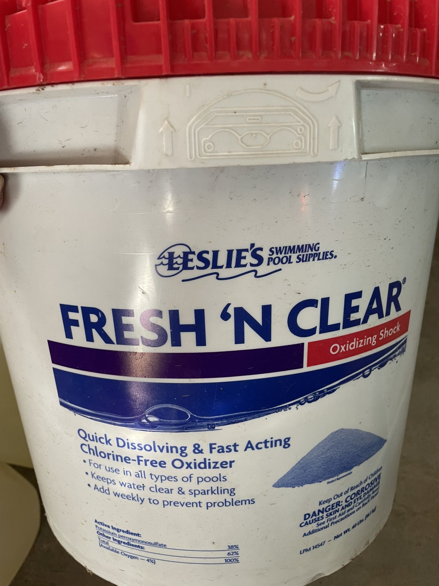Leslie’s Fresh ‘N Clear 40-lb Bucket Quick Dissolving & Fast Acting Chlorine-Free Oxidizer Shock - NIB!