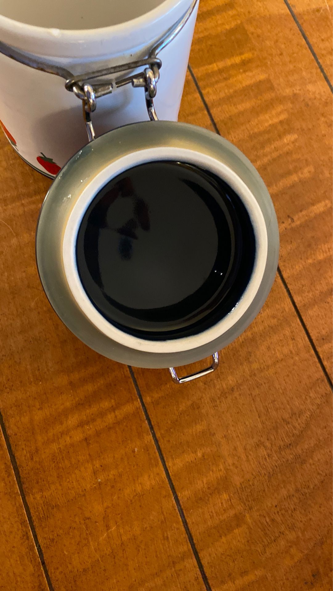 Ceramic sealed canister- kitchen