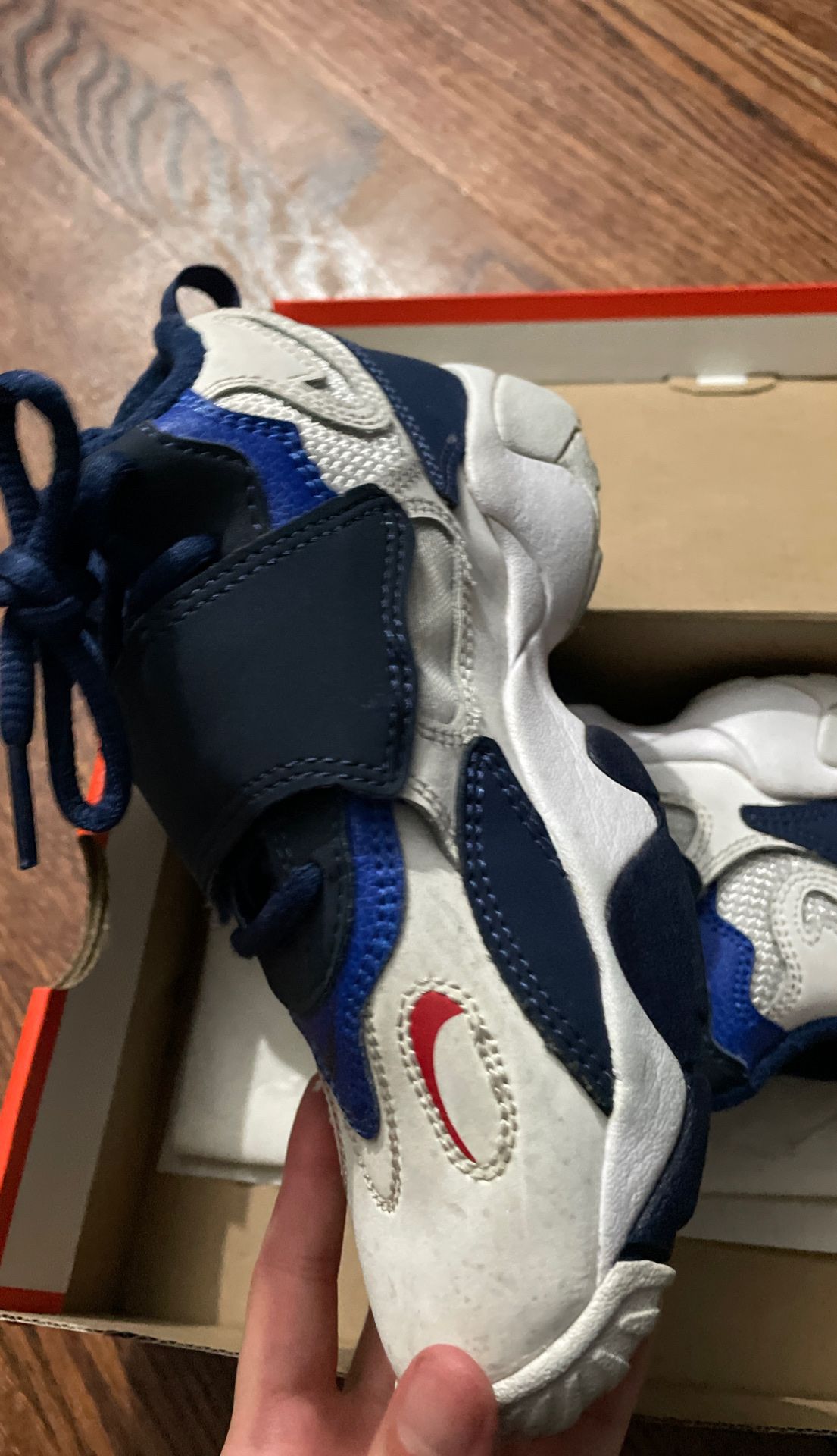 Nike shoes for kids size 1.5